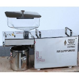 Cold Press Oil Maker Machine