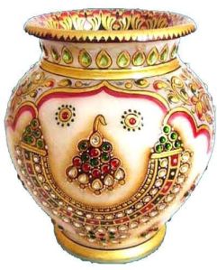 DECORATIVE MARBLE POT