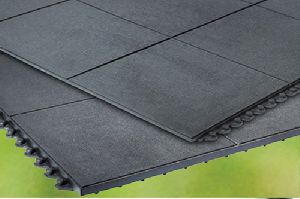 GYM MAT AND SOLID TOP RUBBER MAT