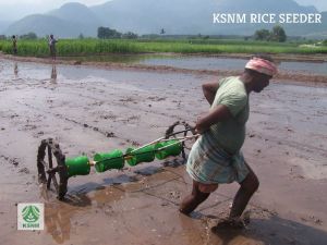 Quick rice seeding machine