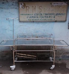 Non Magnetic Non Rustable Stretcher Trolley