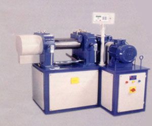 Two Roll Mill Lab
