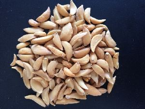 Dried Garlic Clove