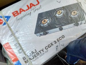 BAJAJ make 3 burners gas stove with glass top