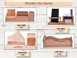 Wooden Pen Stands7