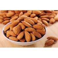 Natural Almond Nut