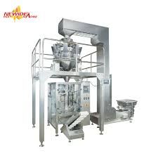 POTATO CHIPS POUCH PACKING MACHINE