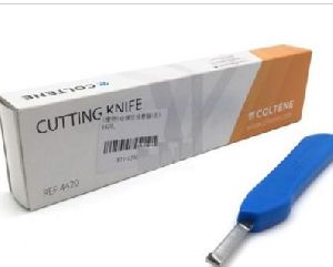 Putty Scraping Cutting Knife