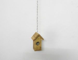 WOOD ACCESSORY BIRD HOUSE