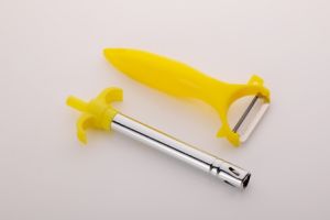 AMAR Stainless Steel Gas Lighter with Mango Peeler Set