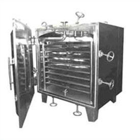 Vacuum Tray Dryer