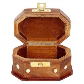 ring box,