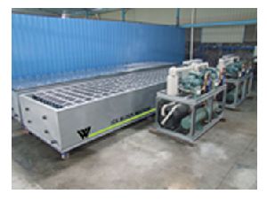 INDUSTRIAL BLOCK ICE MACHINE