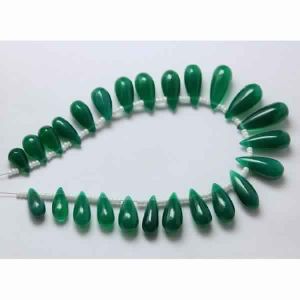 Green Onyx Smooth Briolettes Beads