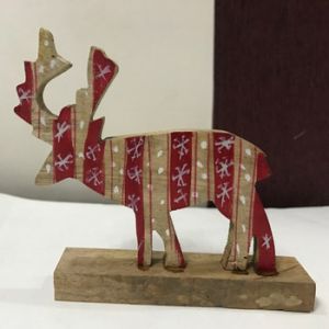 Free Standing Christmas Reindeer