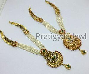 Pearl Collection Necklace 02