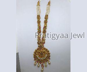 Pearl Collection Necklace 03