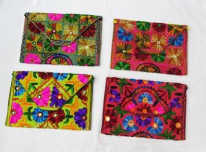 VINTAGE TRIBAL ETHNIC BANJARA CLUTCH BAG