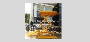 Two Wheeler Unloading Lift