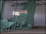 AUTOMATIC POULTRY AND CATTLE FEED GRINDING PLANT