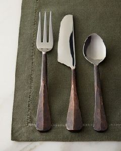 ANTIQUE LOOK CUTLERY SET