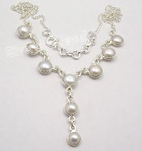 PEARL LOVELY Curb Chain Necklace JEWELRY
