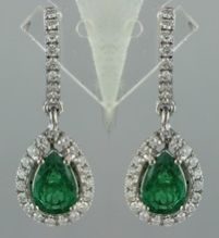 Elegant Natural Emerald Stone Earring