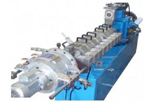 Co-Rotating Twin Screw Extruder