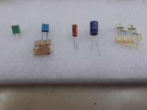 Electrolytic Polystor Capacitors