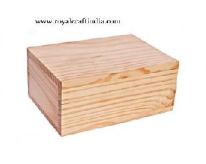 DECORATIVE PINE WOOD BOX