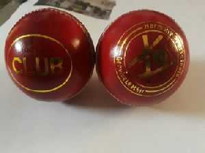 Club Cricket Ball