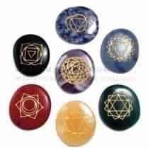 7 CHAKRA PALM STONE ENGRAVE SET