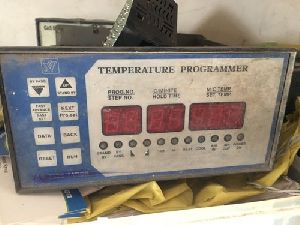 Programmable temperature controller