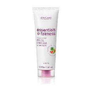 Essentials Fairness Protecting Face Cream