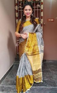 Linen Saree With Golden Zari Border