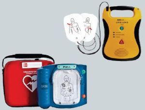 AUTOMATIC EXTERNAL DEFIBRILLATOR (AED)