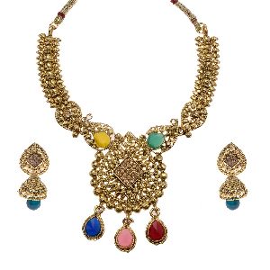 Multicolor Kundan Necklace Set