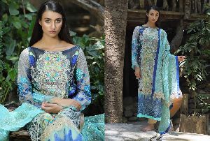Designer Pakistani Suit 02