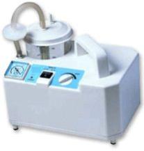 SUCTION APPARATUS BATTERY OPERATED