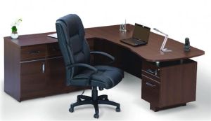 Office Chair & Table