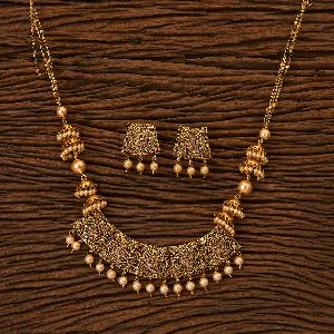 Antique Long Pendant Set With Gold Plating