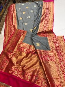 CONTRAST BLOUSE KHADI SILK SAREES