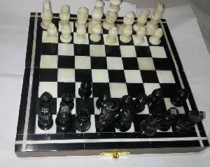 Buffalo Bone Horn Chess Box