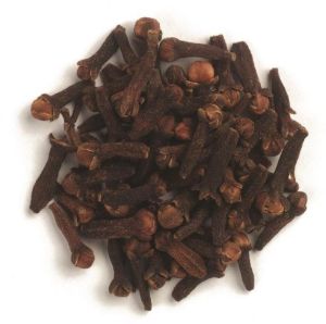 Natural Dried Cloves