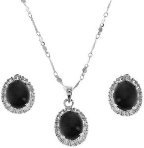 Jewelry Set Pendant Earrings and Silver Chain Black Onyx Gemstone