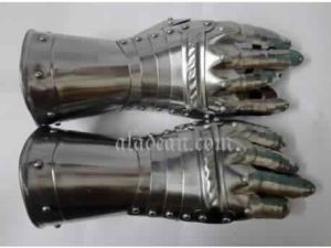 Gauntlets Warrior Gloves