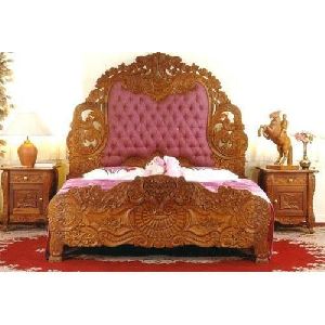 Queen Size Wooden Bed