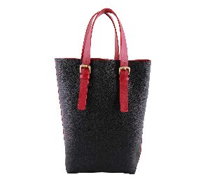 LADIES HAND BAG THE RED BLACK BAG