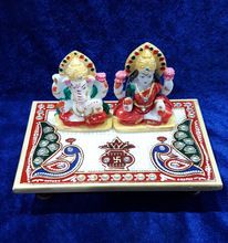 Marble Lakshmi Ganesha Idol With Chowki