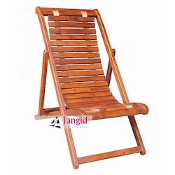 Wooden Deck Resting Chair